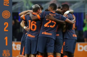 开云体育下载-包含从Doinb在曼联比赛中败北到瓦伦西亚刷新队史纪录备战意大利杯，今晨菲尼克斯太阳调整名单以备全明星赛的词条