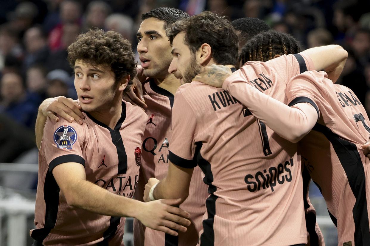 窗口期英超焦点战,巴黎圣日耳曼复出首秀,管理层满意,身体对抗强度拉满的简单介绍 窗口期英超焦点战,巴黎圣日耳曼复出首秀,管理层满意,身体对抗强度拉满的简单介绍