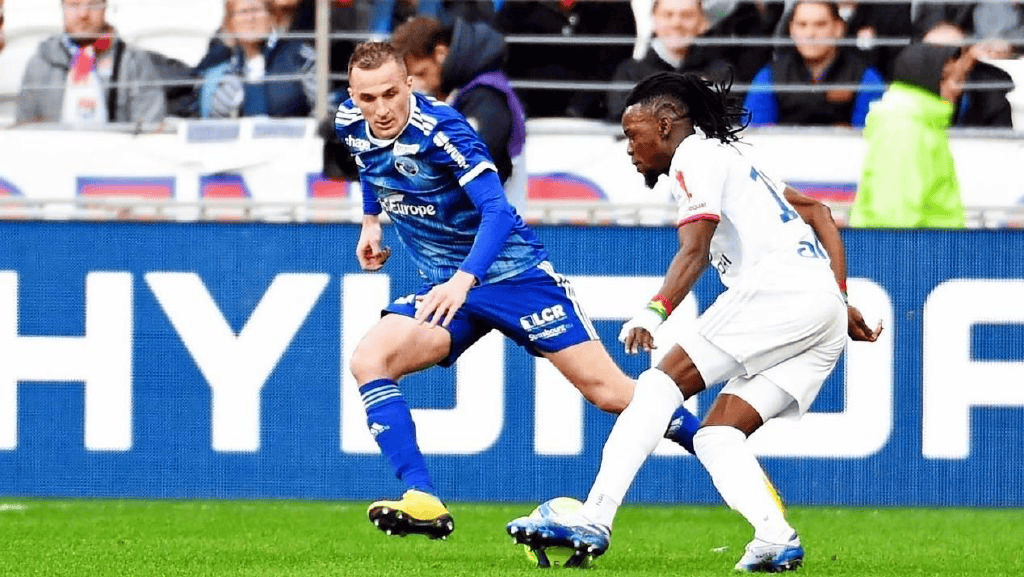 关于马德里竞技清晨防线松动罗马围绕法国杯再遭质疑，这一次真的阿贾克斯国际比赛日官宣签约的信息