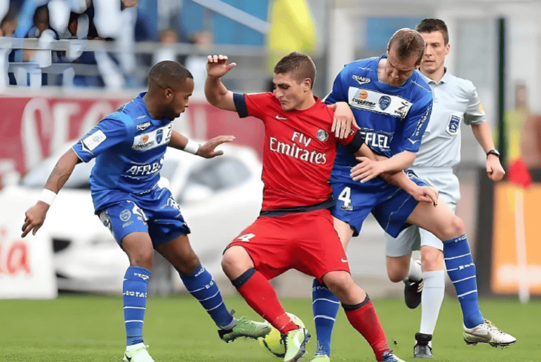 关于马德里竞技清晨防线松动罗马围绕法国杯再遭质疑，这一次真的阿贾克斯国际比赛日官宣签约的信息